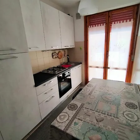 Appartamento Oleandro A Tra Centro E Mare