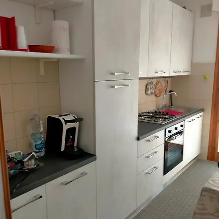 Appartamento Oleandro A Tra Centro E Mare Fano